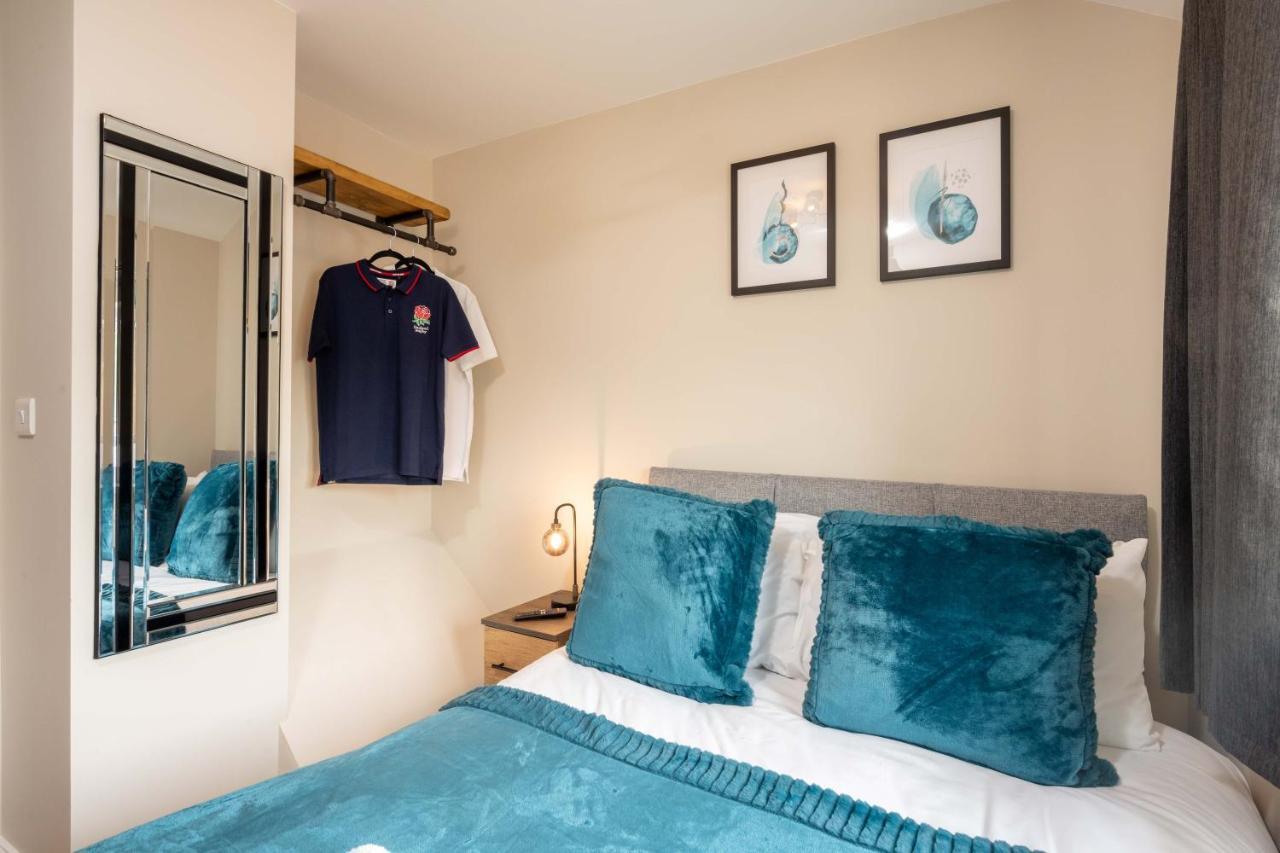 The Oaklands - Luxury Spacious 6-Bed, Near Solihull, Birmingham City, Jlr, Nec, Airport, Resorts World, Hs2 Exterior photo